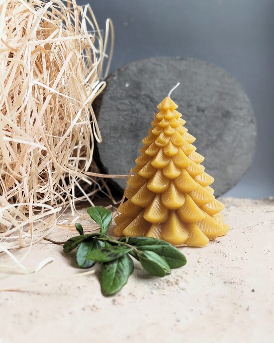Beeswax candle - Christmas tree candle